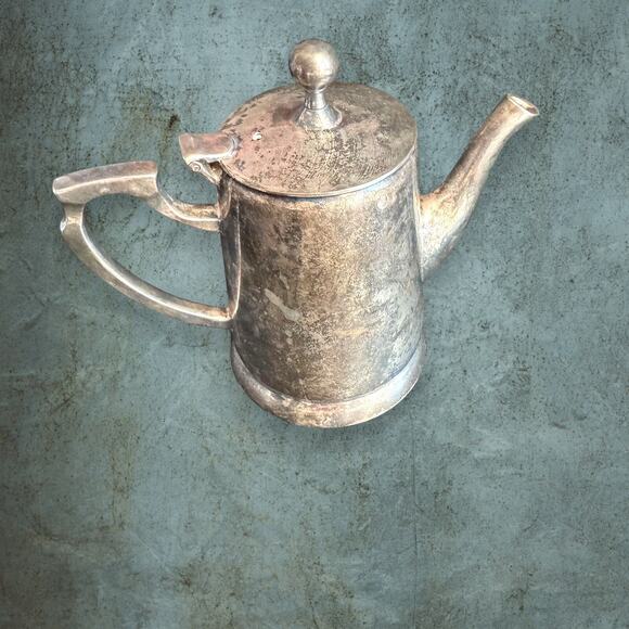 Vintage Restoration Hardware Hotel Creamer Silver Plated Display Kitchen Coffee - Picture 6 of 7